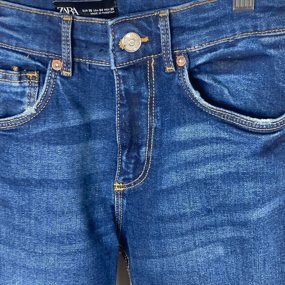 Zara Jeans Sz 4 - Picture 3 of 7